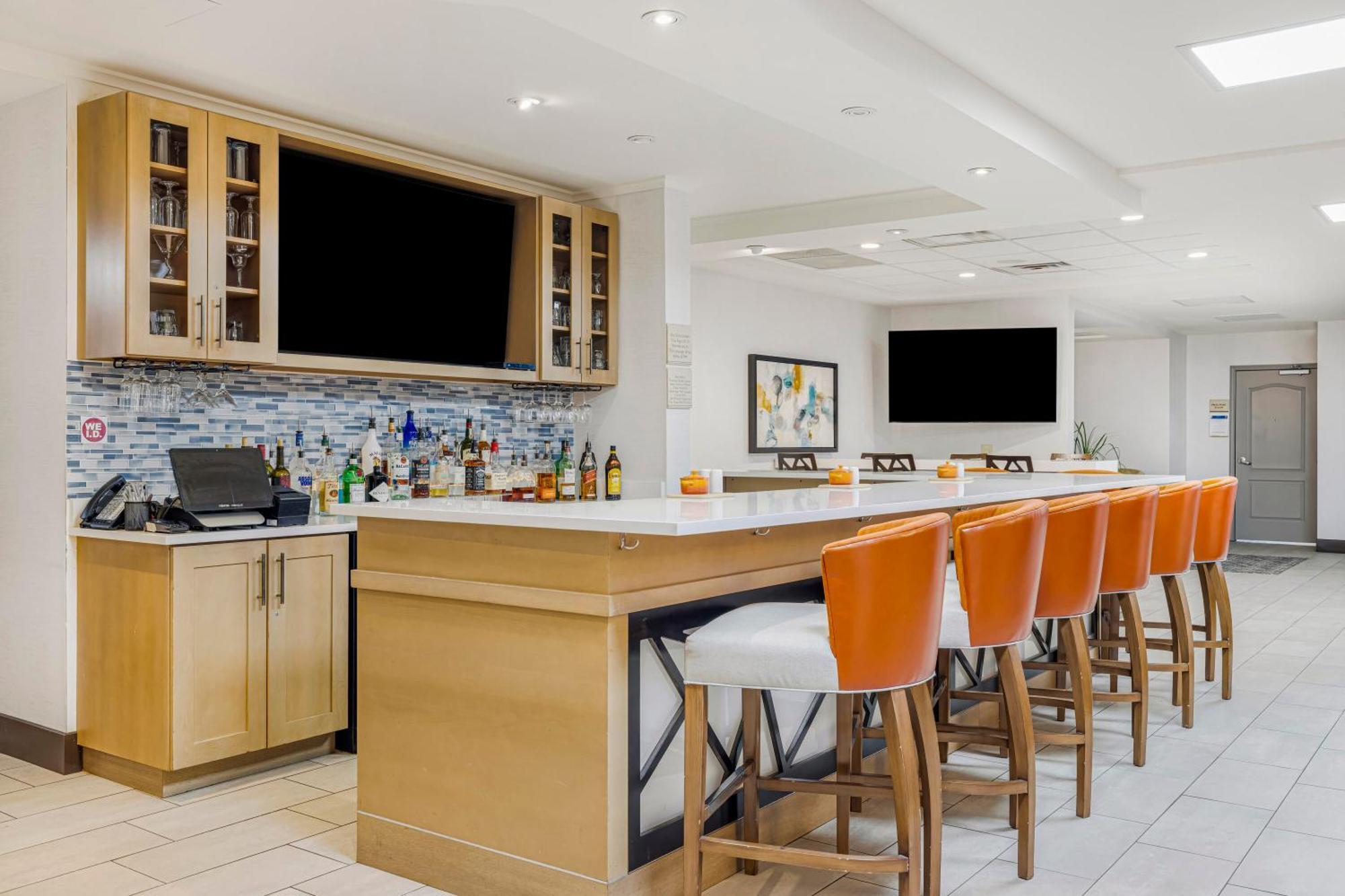 Hilton Garden Inn Colorado Springs Airport Екстериор снимка
