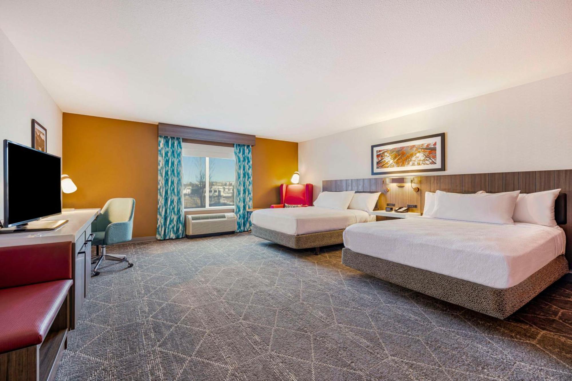 Hilton Garden Inn Colorado Springs Airport Екстериор снимка